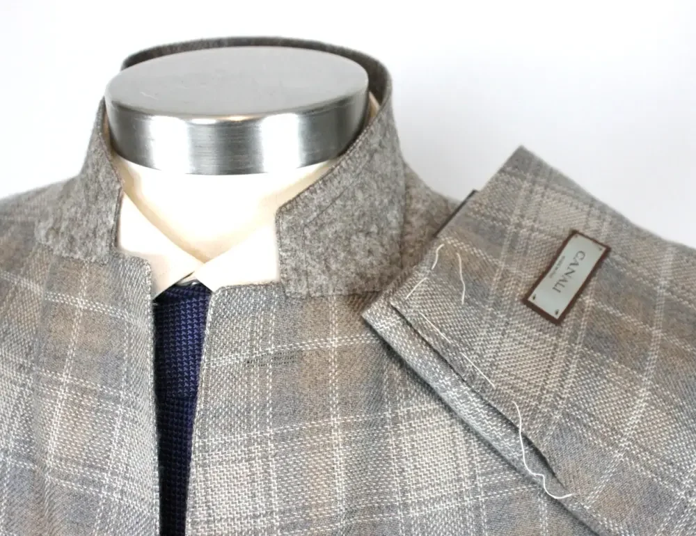 Canali Cashmere Sport Coat 48 R fits 46 (58 EU) Mens Grey Beige Plaid Blazer